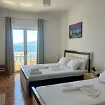 Rock Star-pllakat * Sarandë