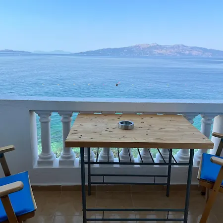 Rock Star-pllakat Bed & Breakfast Sarandë