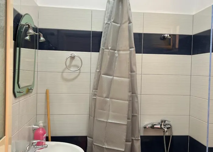 Rock Star-pllakat Sarandë